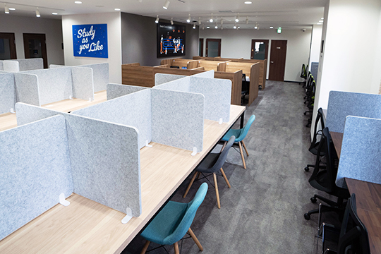 Gadol Cafe＆Study三宮店